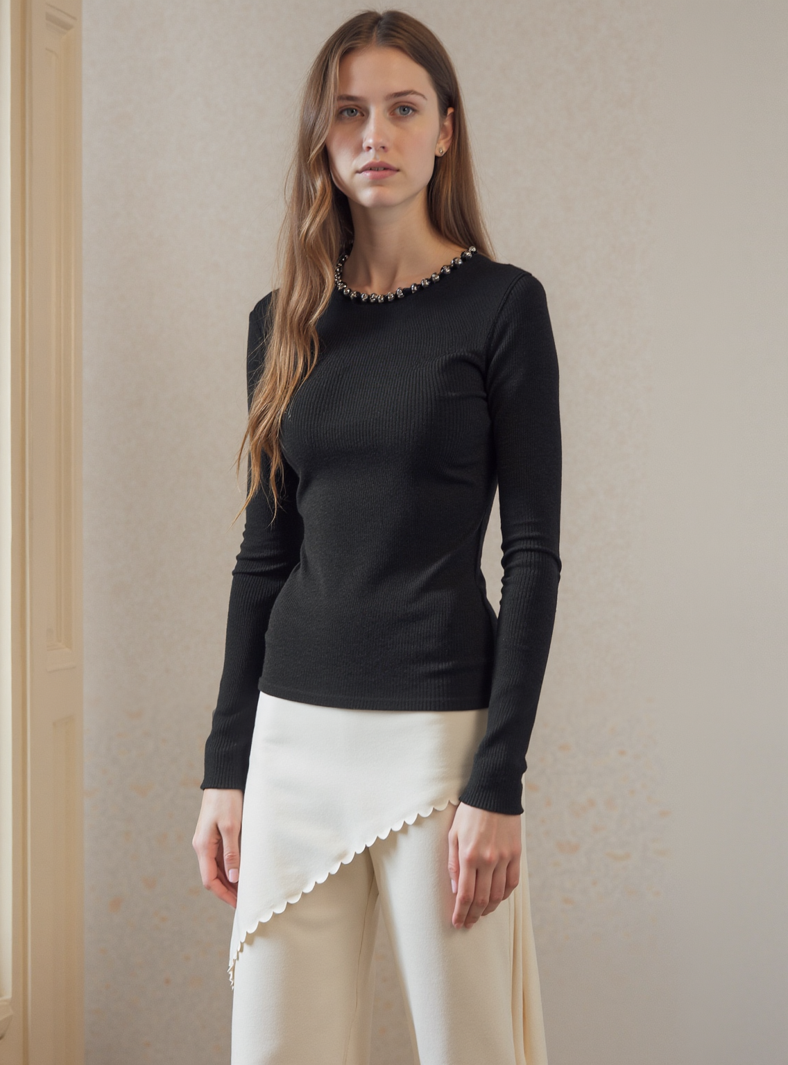 Location - Minimalist living room