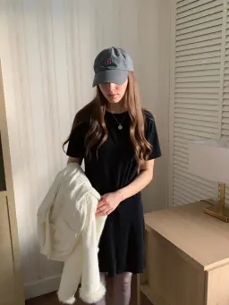 ai swap face&change background by weshop ai