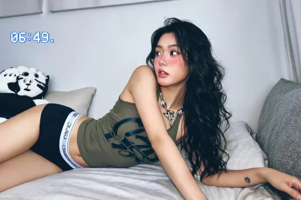 z image by weshop ai