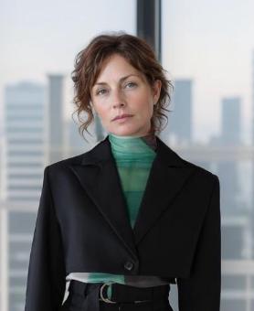 photo wrinkle remover by weshop ai