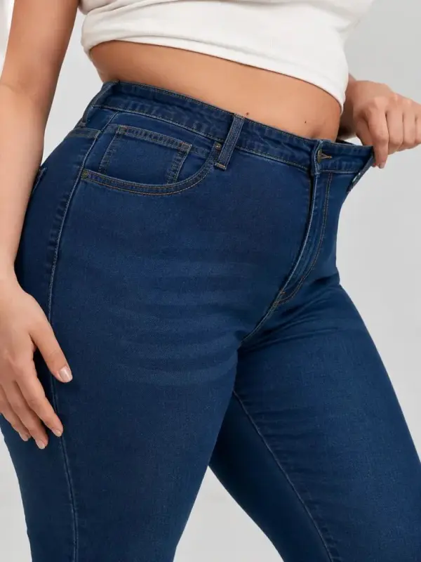 ии-модель размера xxxl от weshop ai
