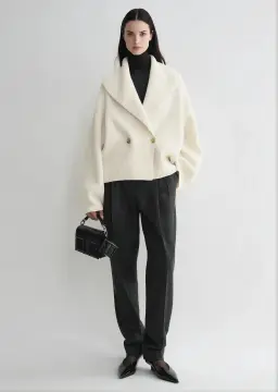 change body pose from any photo online by weshop ai