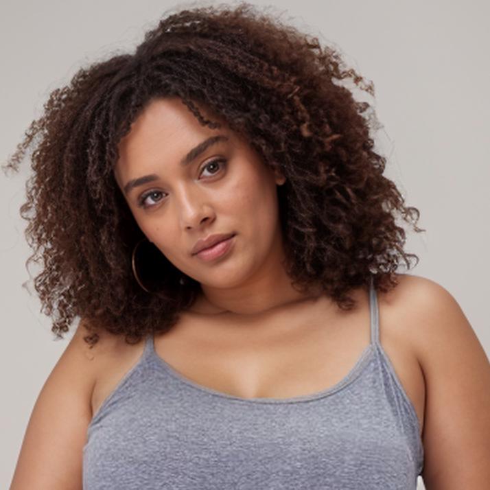 Model - Evelyn Parra