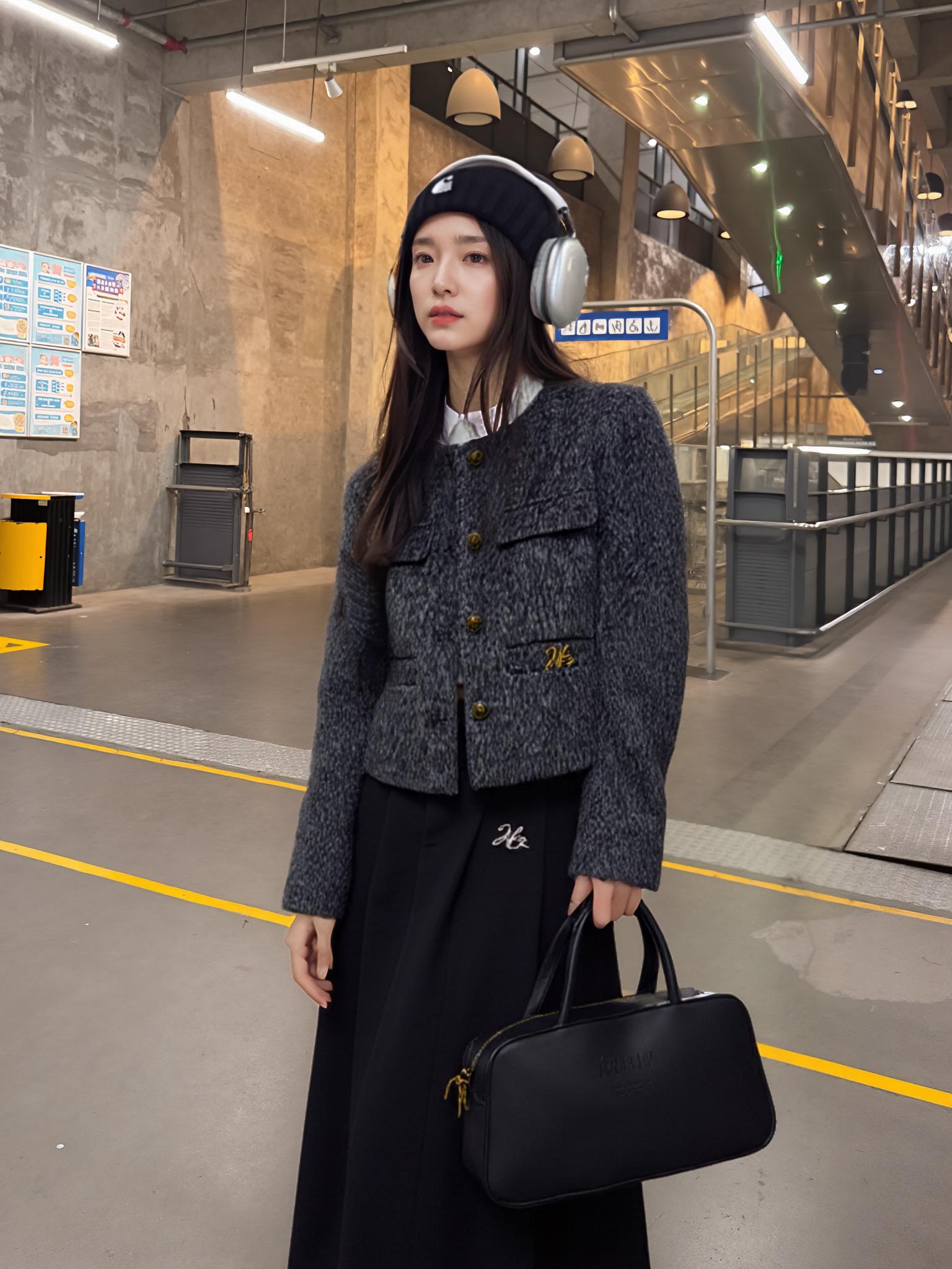 Location - Subway station